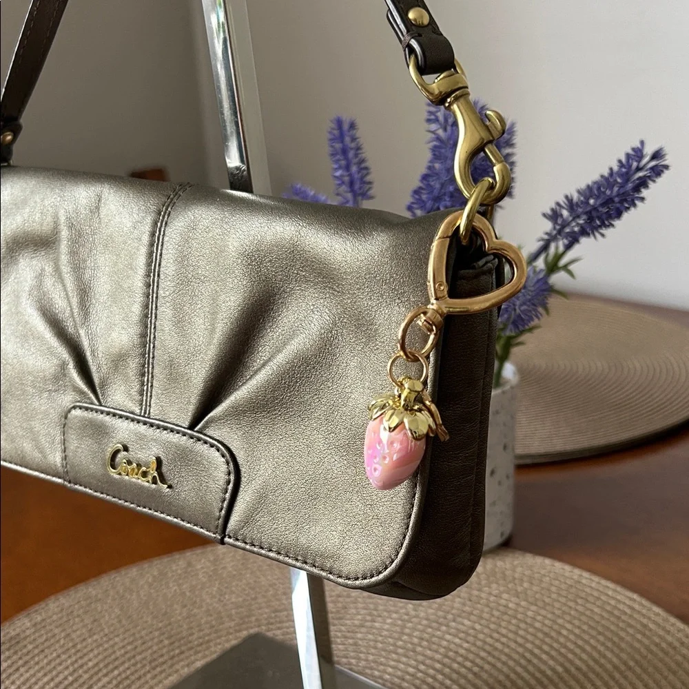 Coach Vintage Metallic Taupe Shoulder Bag - Picture 3 of 9